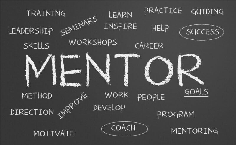 Mentor là gì? Một số khái niệm liên quan đến mentor bạn nên biết