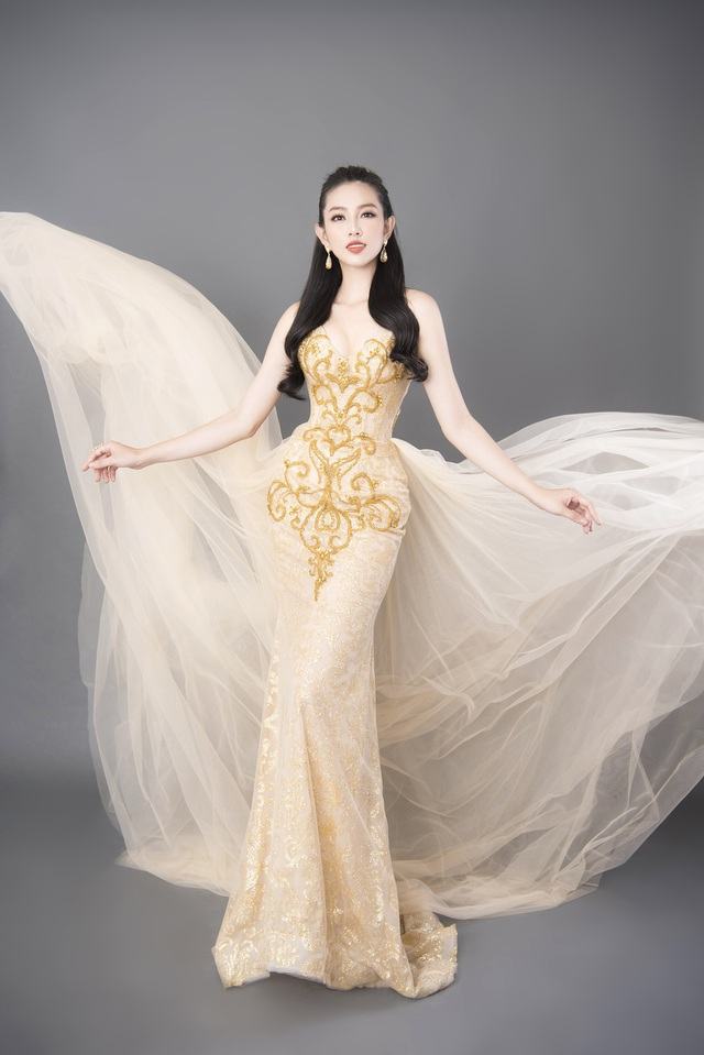 Nguyễn Thúc Thùy Tiên là ai? Xuất sắc trở thành Miss Grand International 2021