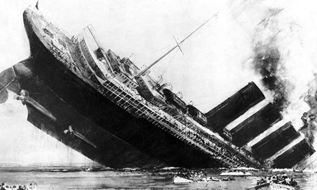 Tàu Titanic chìm vào năm nào?