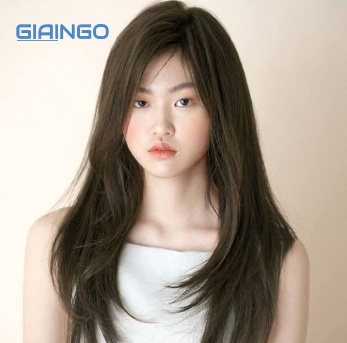 Tóc hai mái dài cho mặt tròn