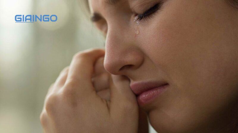 Vì sao con gái khóc nhiều hơn con trai