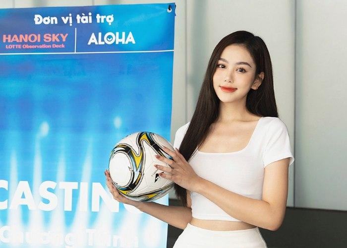 Phùng Diệu Thúy lên sóng Nóng cùng World Cup 2022