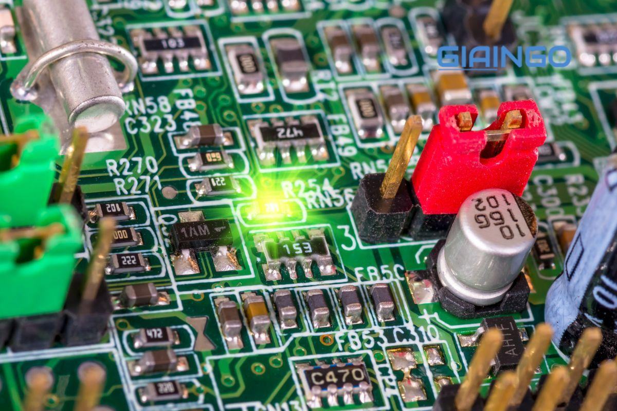 Yếu tố tác động đến sự an toàn dữ liệu thông tin máy tính