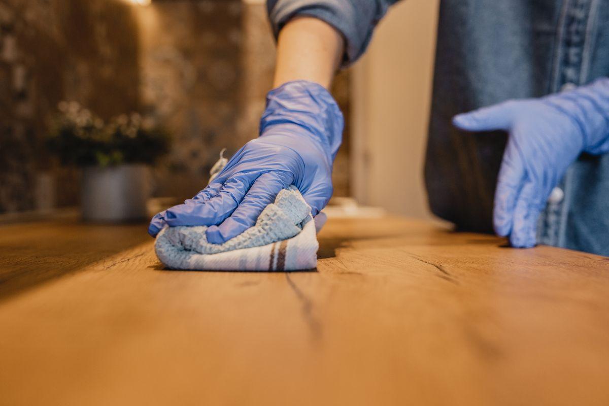 Trời nồm ẩm phải làm sao