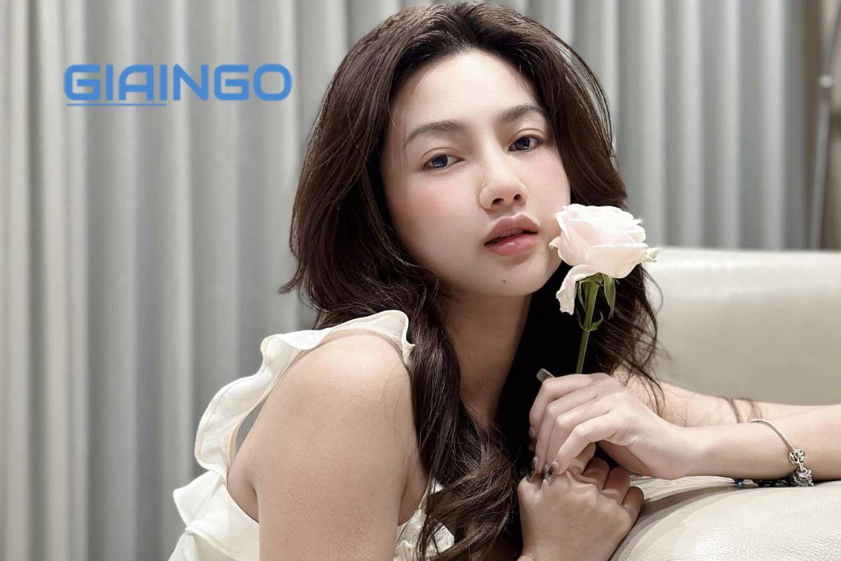 Diệp Lê Give Away