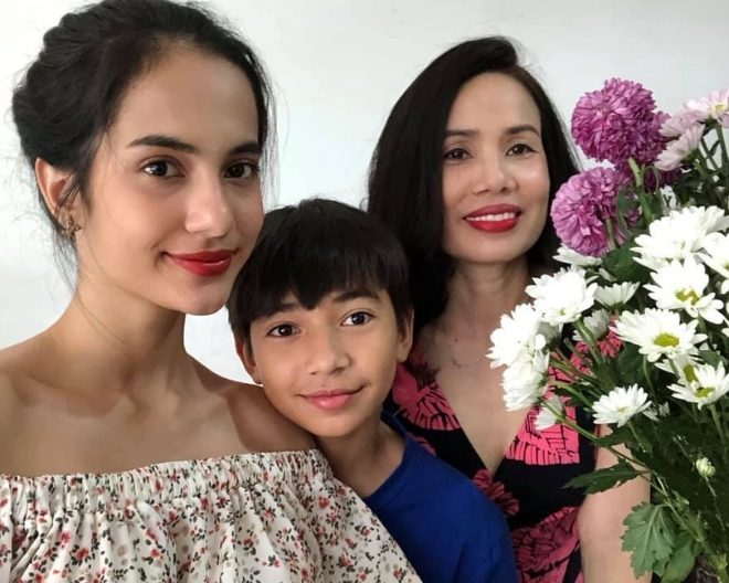 Mẹ Emma Lê là ai