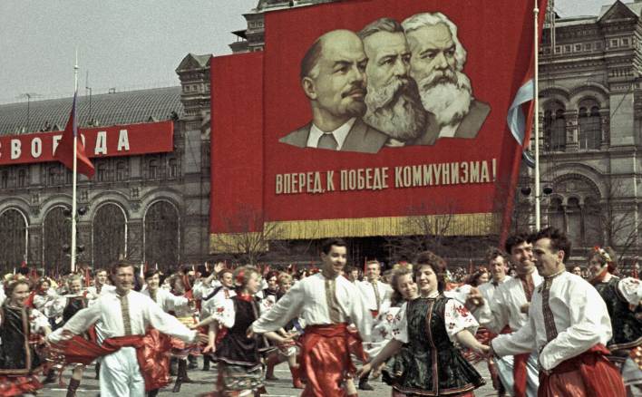 Tóm tắt quá trình hình thành Liên bang Cộng hòa xã hội chủ nghĩa Xô Viết