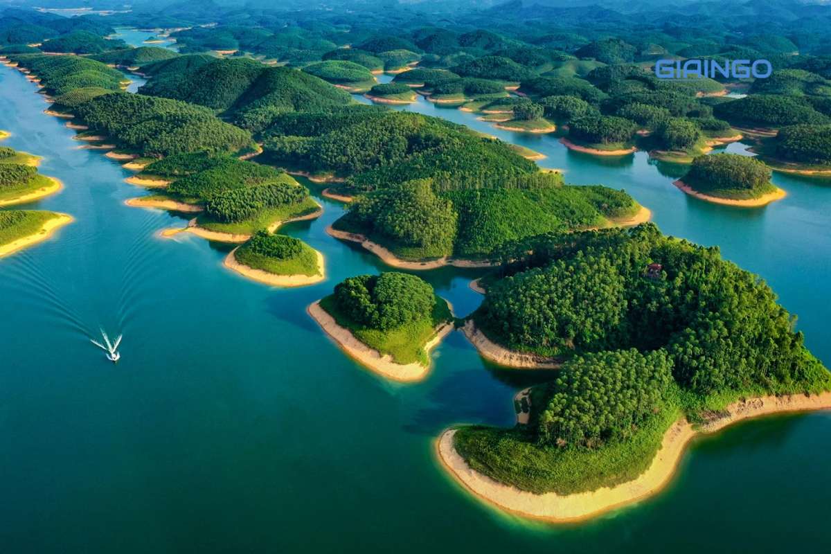 Ý nghĩa của hồ đầm đối với sông là gì? Trắc nghiệm Địa lý 10