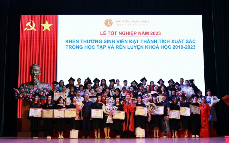 Học phí Học viện Ngân hàng bao nhiêu?