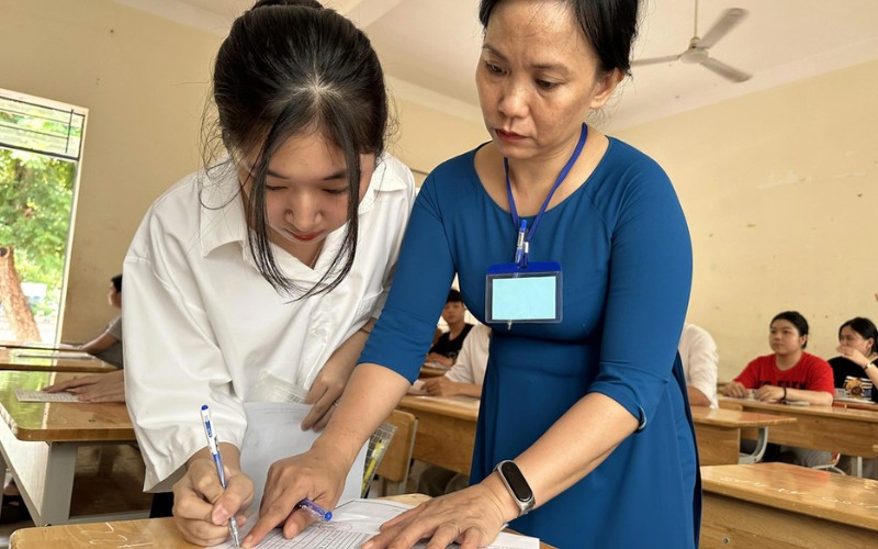 Có nên phúc khảo điểm thi không?