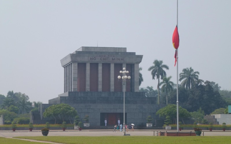 Quốc tang có được nghỉ làm không?